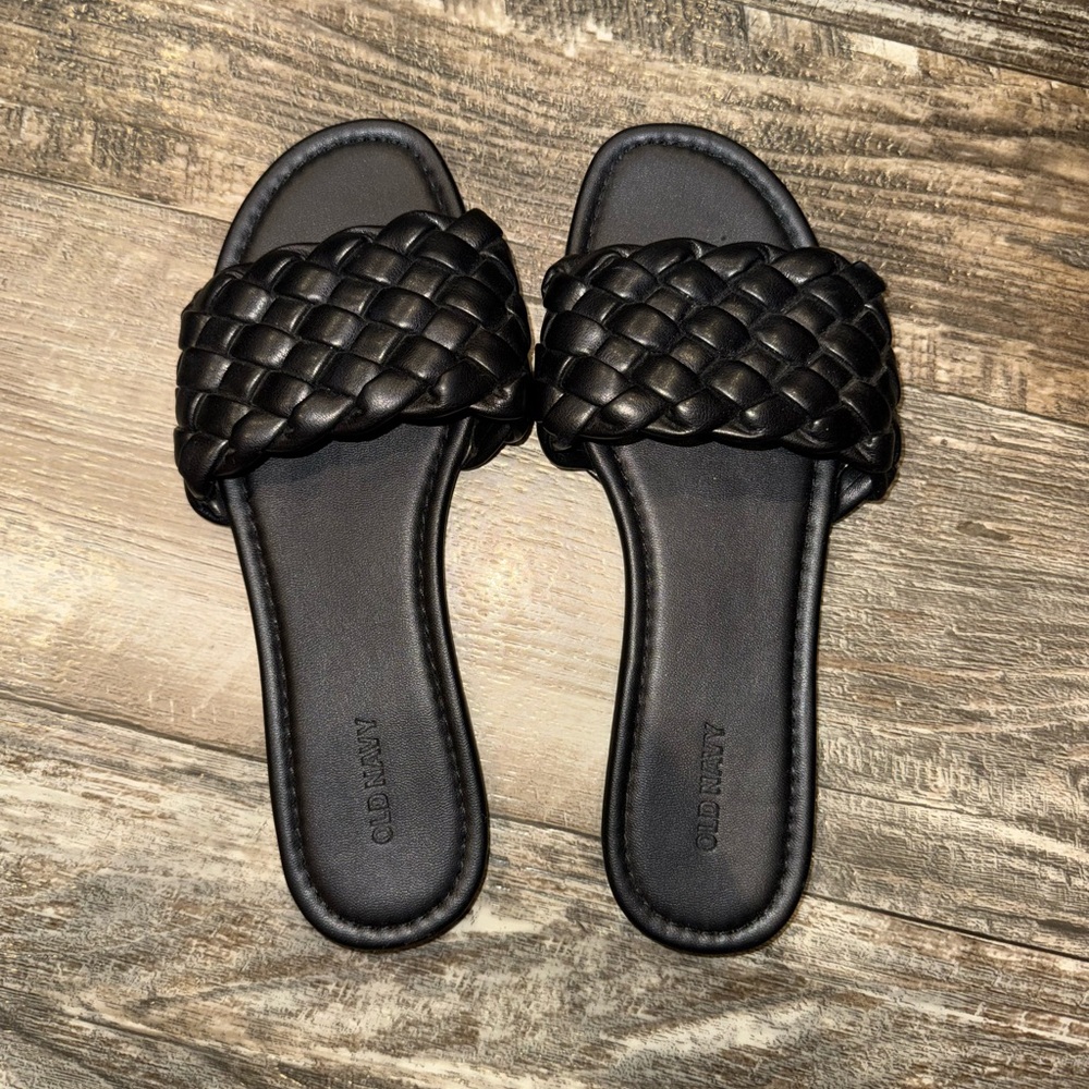 Old Navy Women's Black Braided Sandals